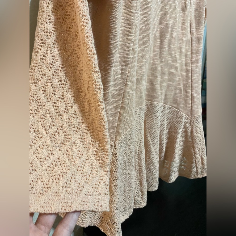 Like New Style and Co. peach/ pink Lace type Long sleeve Blouse- size xl - Picture 4 of 7